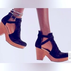 Free People Cedar Clog Women's 38 black Spain 7.5